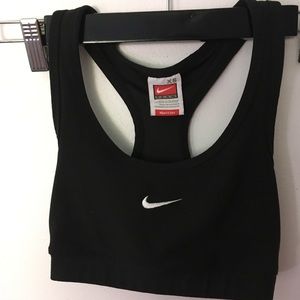 Nike XS sports bra